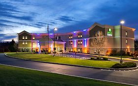 Holiday Inn Express in Harrisburg Pa